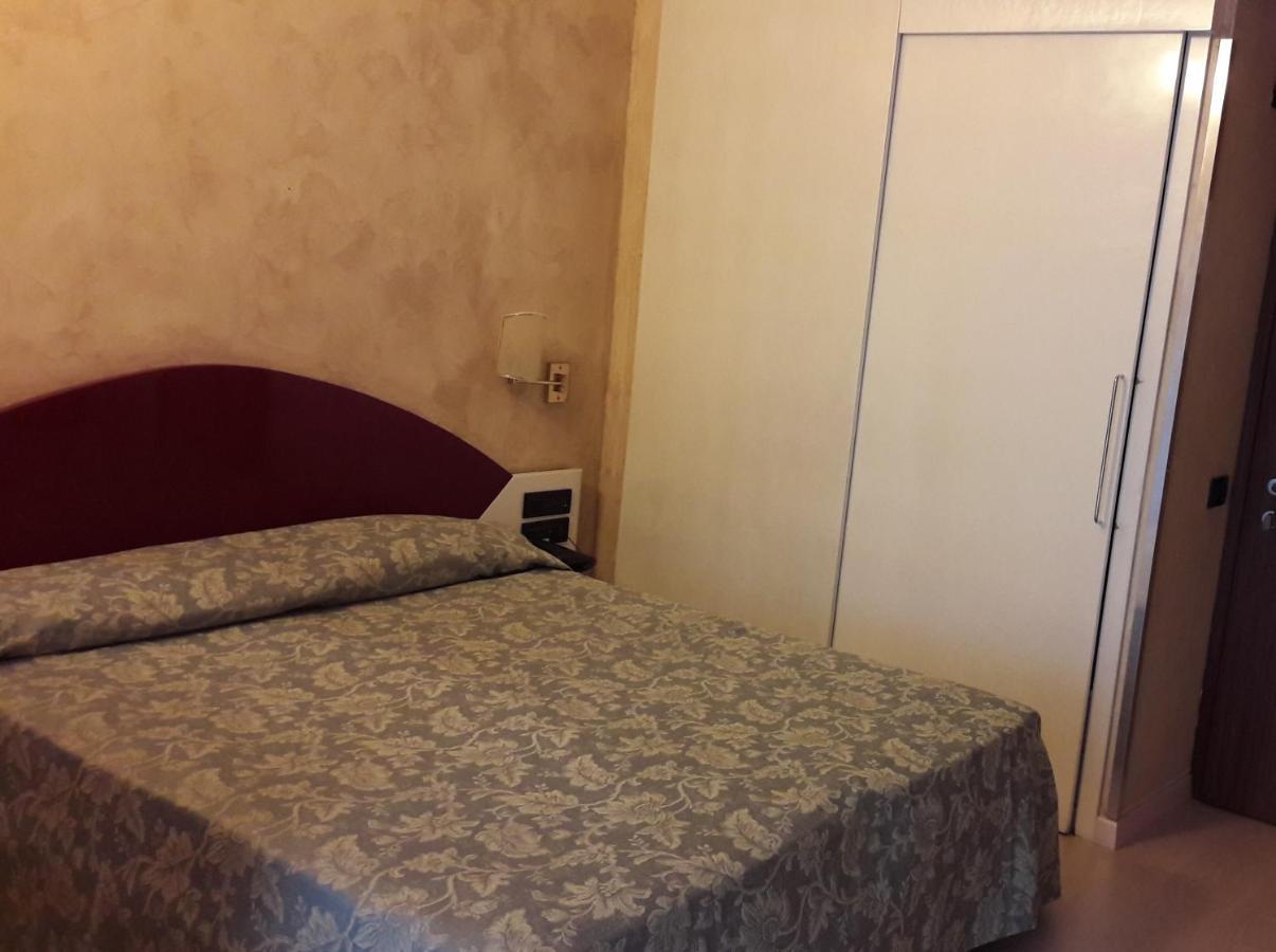 Hotel Continental Turin Ngoại thất bức ảnh