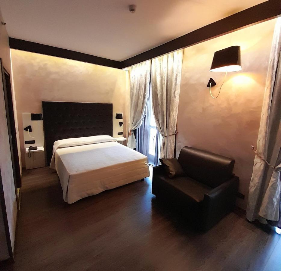 Hotel Continental Turin Ngoại thất bức ảnh