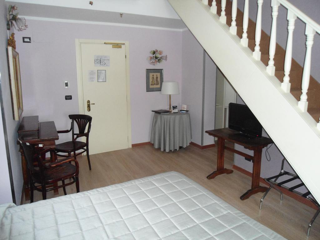 Hotel Continental Turin Ngoại thất bức ảnh